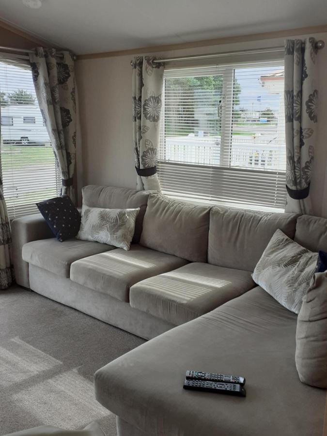 Rick'S Retreat Static Caravan Near The Beach With Free Wifi Lossiemouth Εξωτερικό φωτογραφία