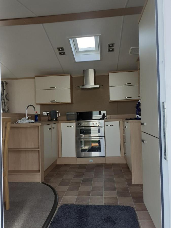 Rick'S Retreat Static Caravan Near The Beach With Free Wifi Lossiemouth Εξωτερικό φωτογραφία